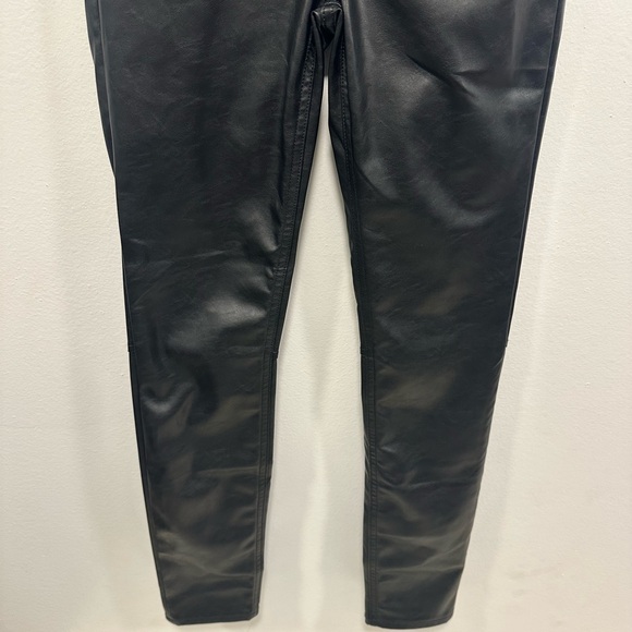 GAP Black Faux Leather Skinny leggings jegging Pants SIZE small 25 - Picture 4 of 9